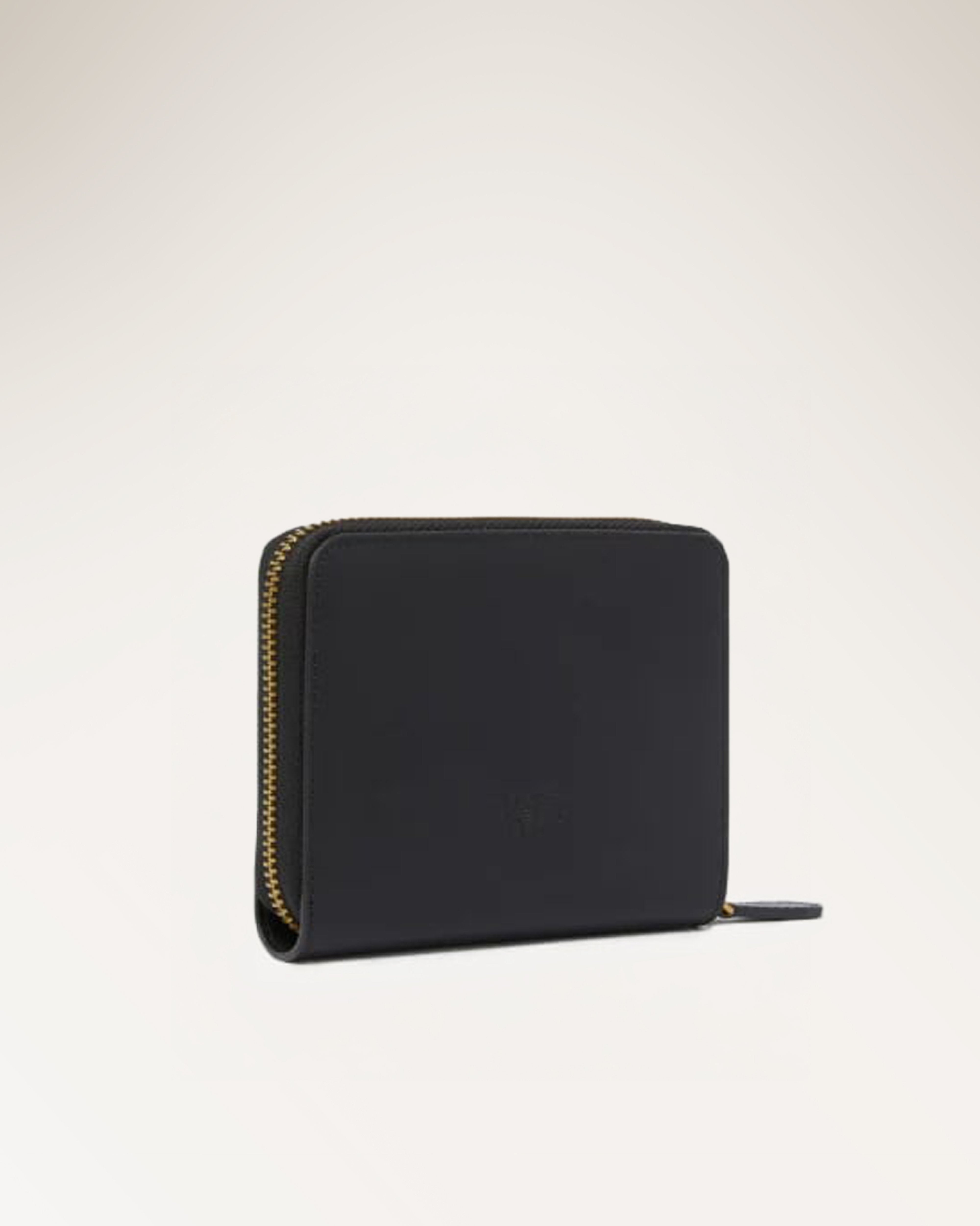 【ブランド金銀】 楽天市場】保証付 返品OK 日本 正規品 2025 日本未入荷ブランド Fennec