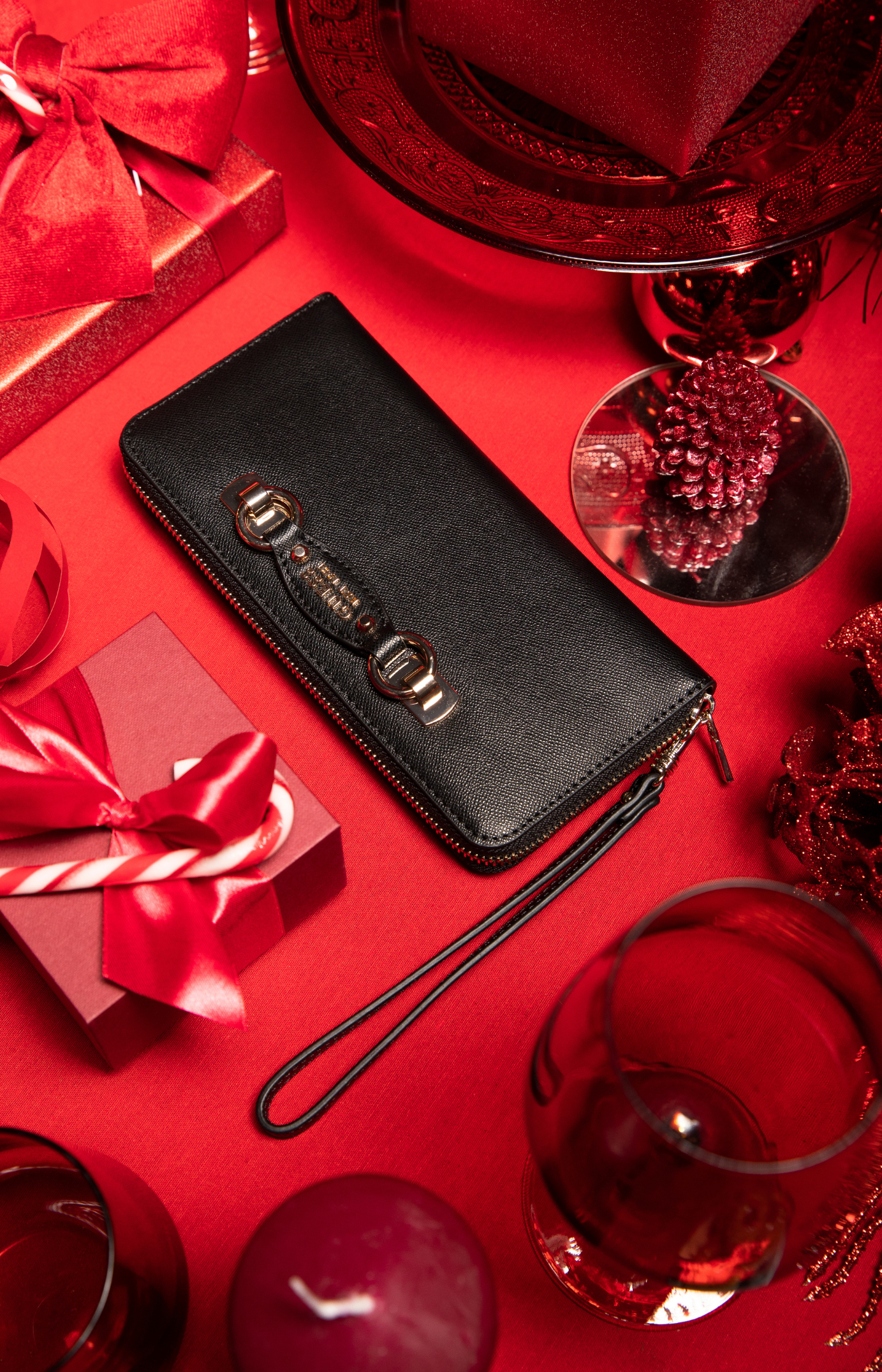 Stile iconico e attitudine urbana, definito dall’inconfondibile DNA del brand.