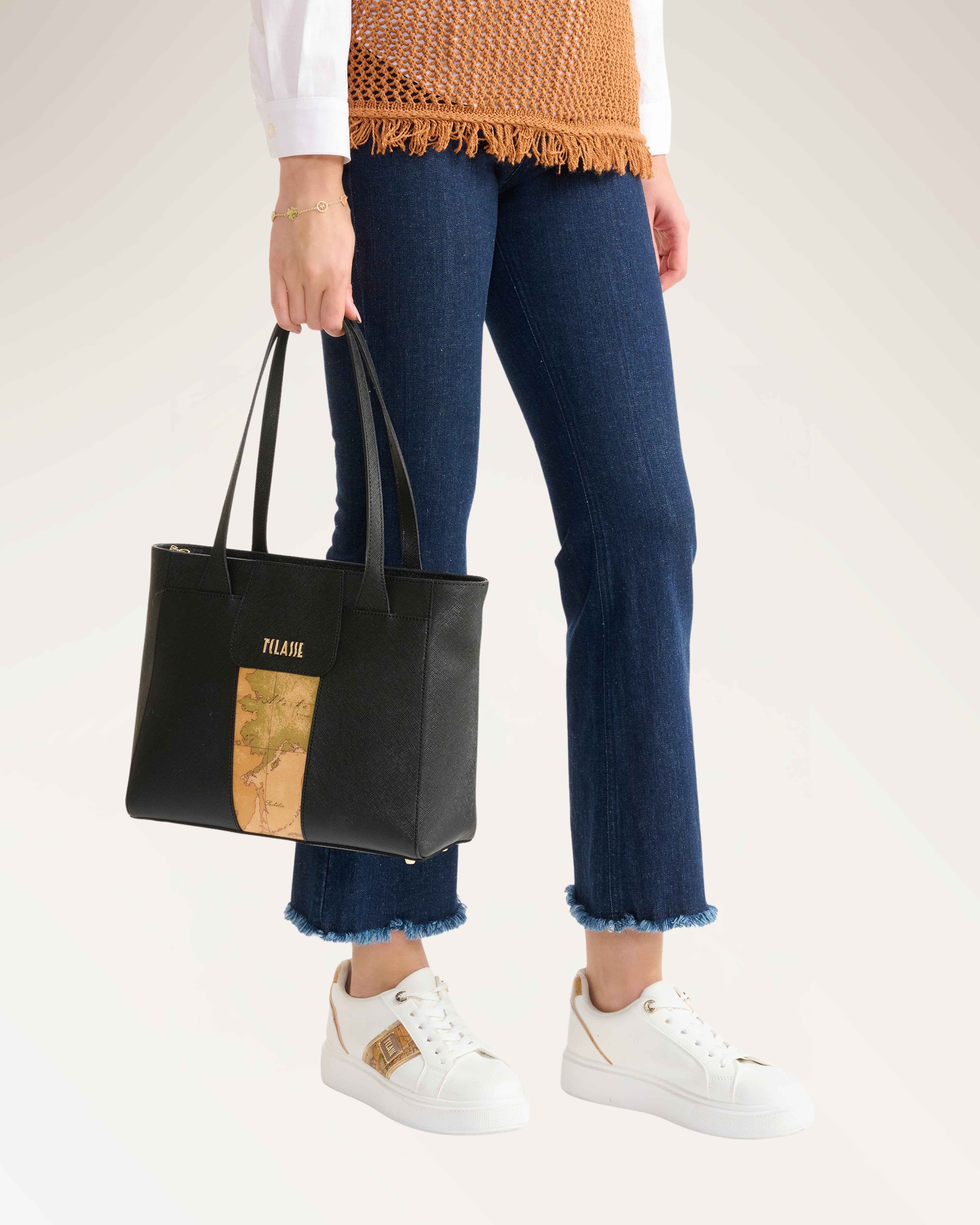 Medium Black Shopper