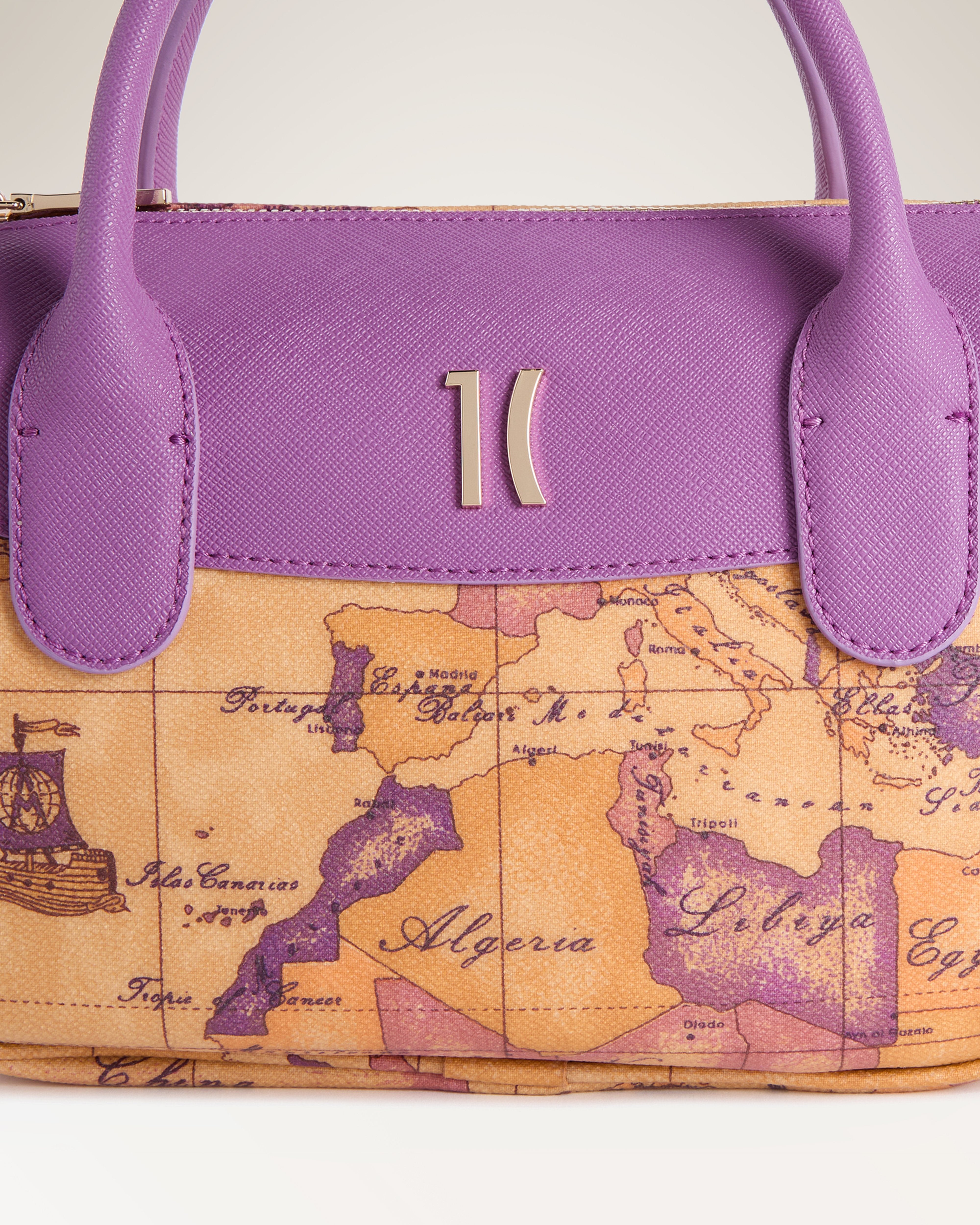 Alviero Martini 1a Classe | Anna Virgili Online